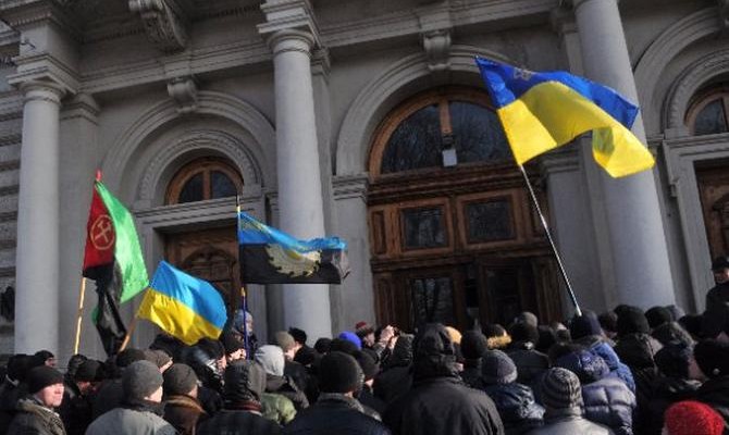 Шахтеры провели пикет под Львовской ОГА