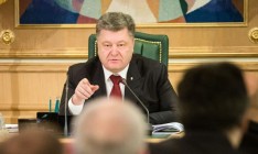 Порошенко: Все силы нужно направить на контрактную армию