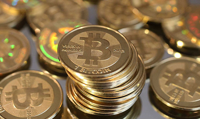 Bitcoin снова подорожал и достиг $9,3 тыс