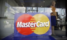 Банки в Крыму больше не работают с Visa и MasterCard