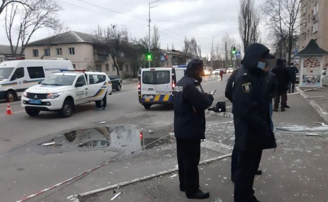 В Киеве грабители взорвали банкомат и украли деньги